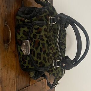 Aimee Kestenberg textured leopard green leather shoulder bag w/double straps